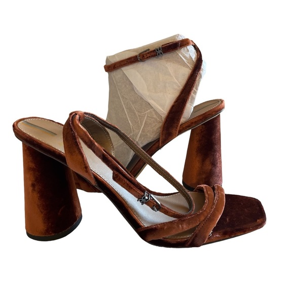 Sam Edelman Kia Leather Heeled Sandal Velvet Size 9.5 NWT - Picture 9 of 15